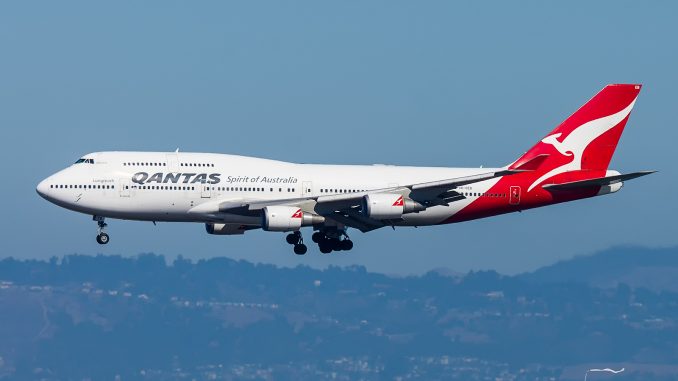 Qantas Boeing 747-400